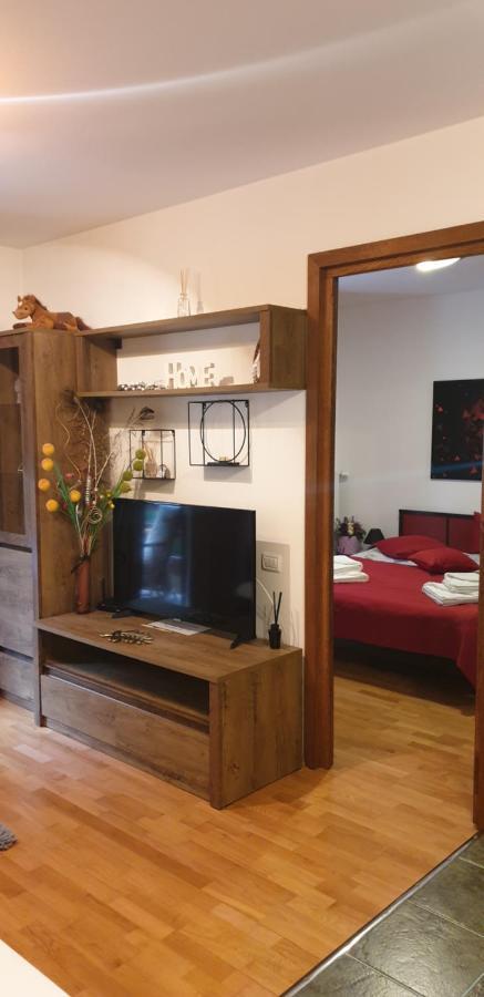 Emma Apartament Sinaia Buitenkant foto